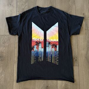 Big Hit BTS Speak Yourself Tour Pop Up Store LA City Of Angels Size M T Shirt
